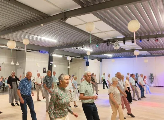 Dansen bij Danzation in Arendonk