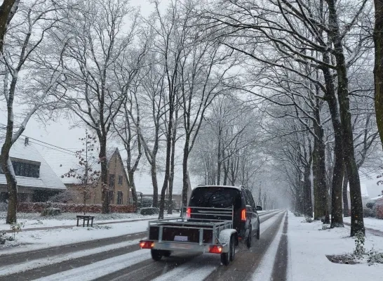 Sneeuw op de weg