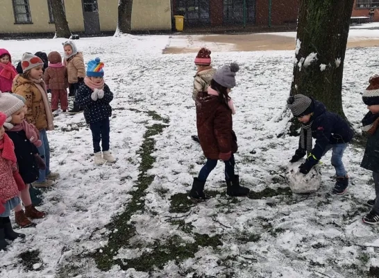 Sneeuwpret school Ravels Eel