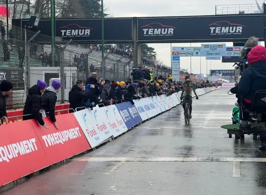 Aaron Dockx Belgisch kampioen bij beloften