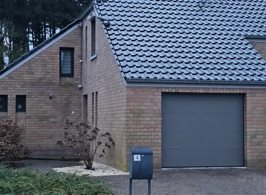 huis beschoten in Tongerlo en Zoerle-Parwijs