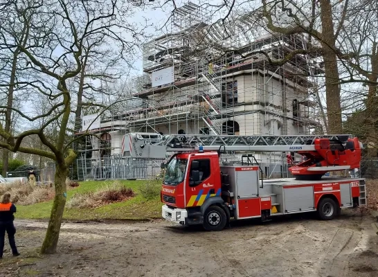 Brandweer na brand Tivolikasteel