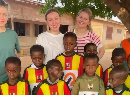 KBSK Retie truitjes shirtjes Ghana Kpando Yinthe Gijsens