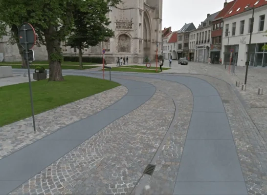 Fietsersbond Mechelen gevaarlijke kasseien, veilige vlakke stroken