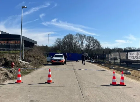 Graafwerken Poeierstraat Balen lichaam Heidi De Schepper