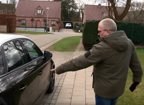 bekraste wagens Vlimmeren
