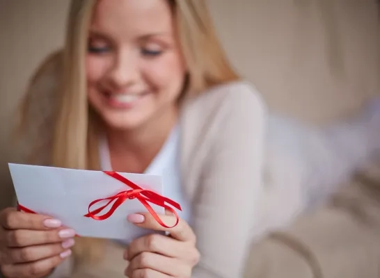 Hoe je met een cadeaubon iemand echt blij maakt.jpg