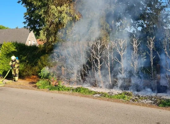 Brand aan de Lourdesgrot in Eindhout