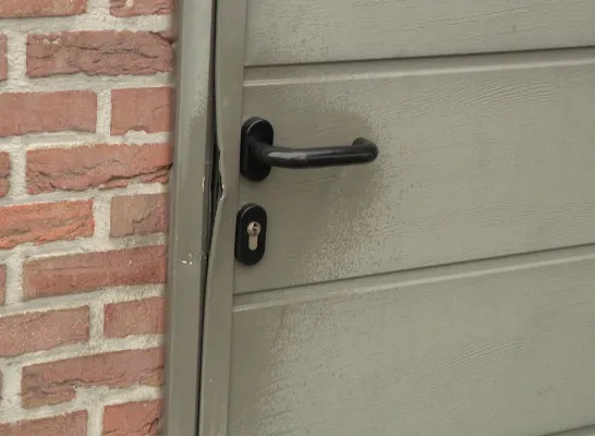 inbraak deur opengebroke
