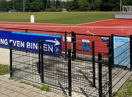 Toegangspoortje atletiekpiste Herenthout