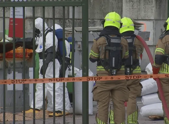 klein gevaarlijk afval chemische reactie containerpark Baarle-Hertog