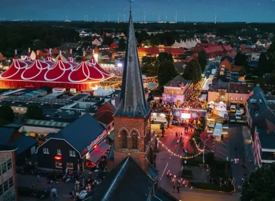Dronebeeld Gladiolen avond