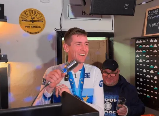 toon aerts feestje