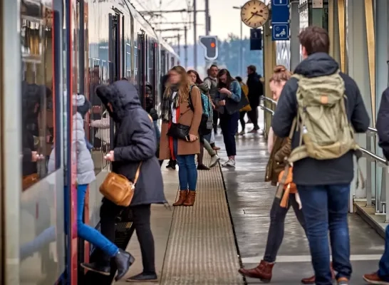 NMBS trein perron
