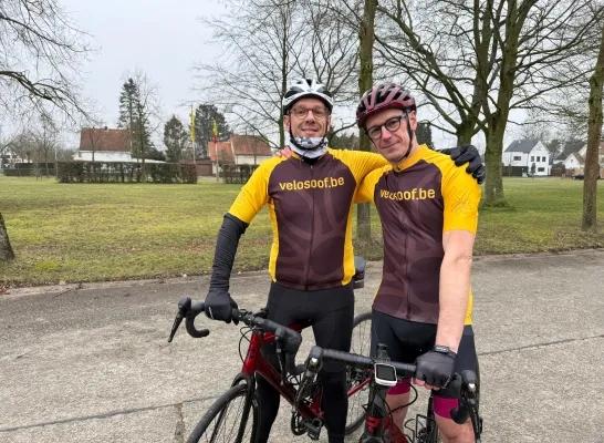 Vosselaarse vrienden zoeken centen voor deelname 1000 km voor KOTK