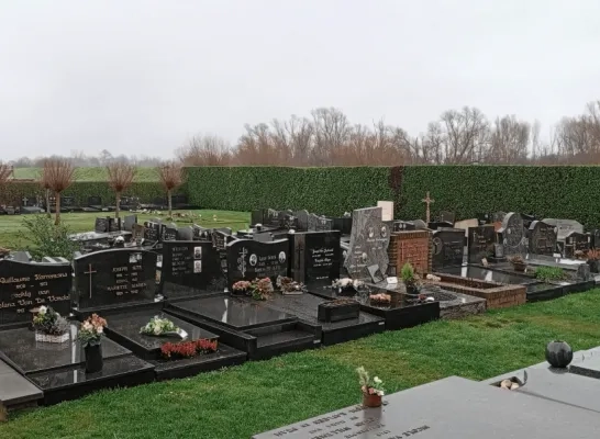 kerkhof Heffen 