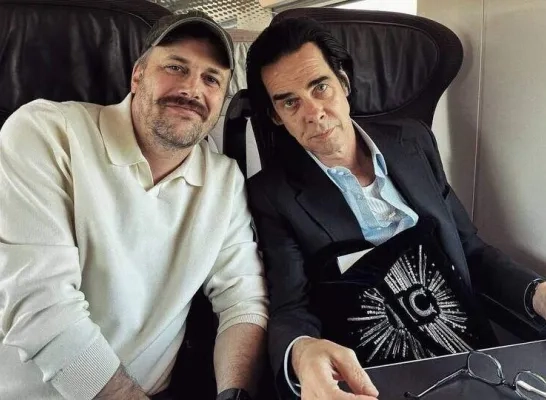 Mechelaar Dries Vos onmoet Nick Cave op trein