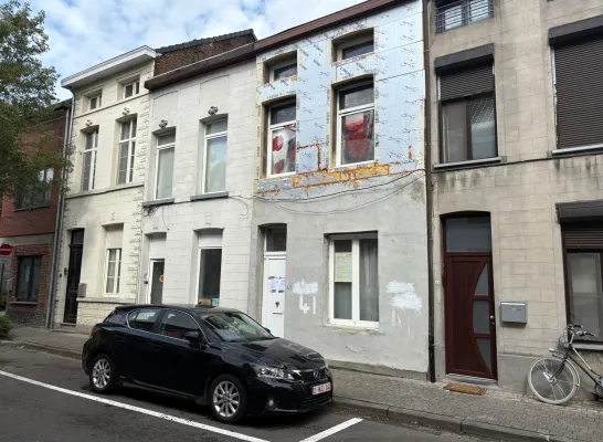 Somers sluit prostitutiepand na overlast