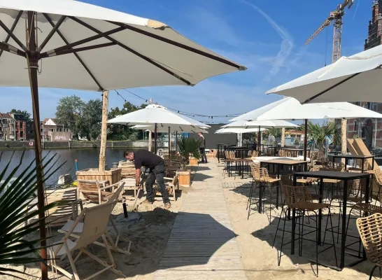 Zomerbar Van der Valk Mechelen