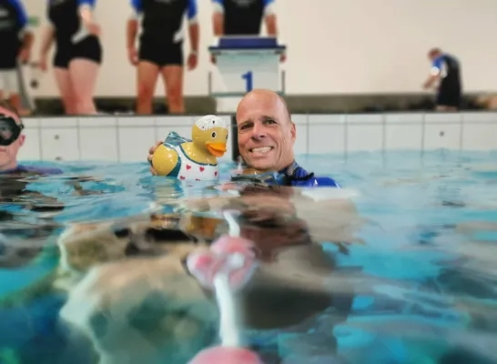 duikclub Heist Aronnax onder water tenoostelling wereldrecord