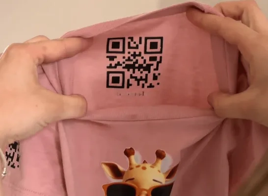 T-shirt B-Found Mol QR-code voor verloren gelopen kinderen