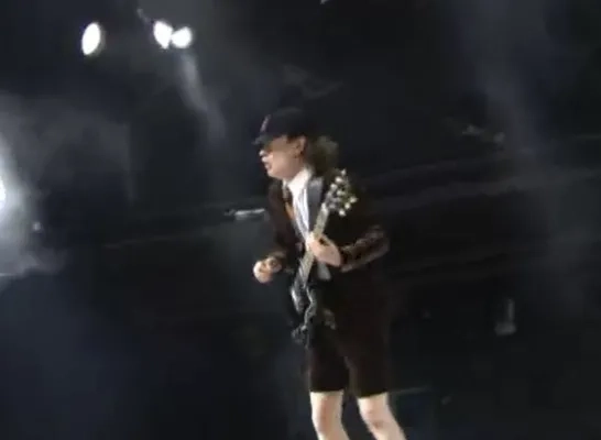 ac/dc angus young graspop