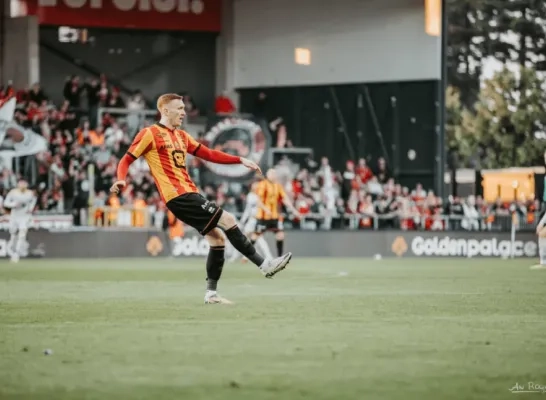 David Bates KV Mechelen Standard Luik verdediger Schotland