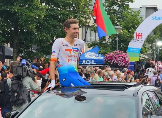 Steff Cras bij de rennersvoorstelling van het na-Tourcriterium in Herentals