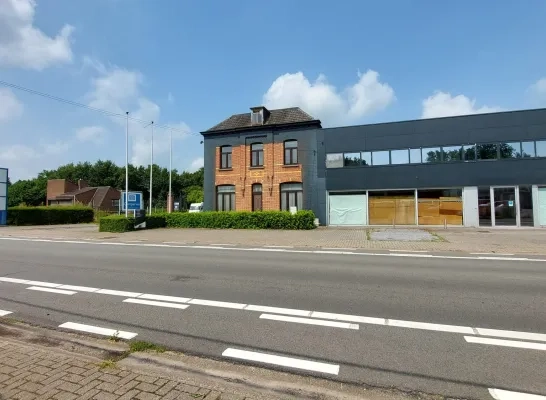 Albert Heijn Geel Lievens Seat Garage Molseweg