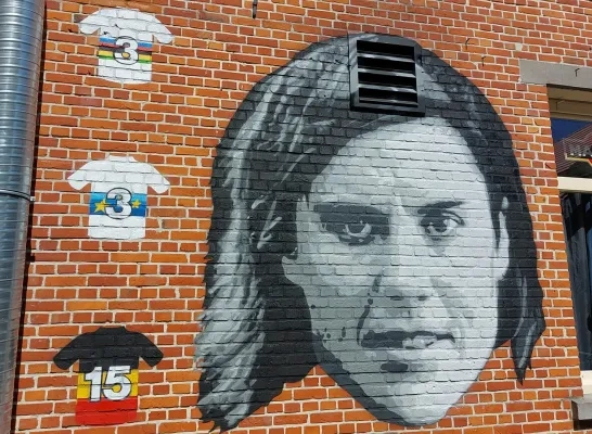 Sanne Cant Noorderwijk Café Welkom mural muurschildering veldrijden wielrennen