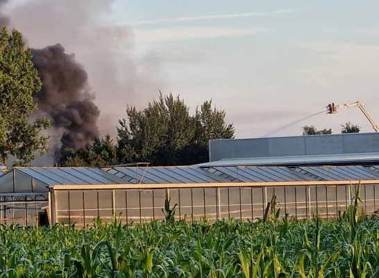 brandweer blussen ontploffing De Neef Chemical Processing heist-op-den-berg