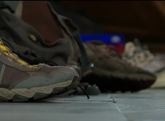 zegening wandelschoenen deelnemers dodentocht bornem abdij van bornem 100 kilometer