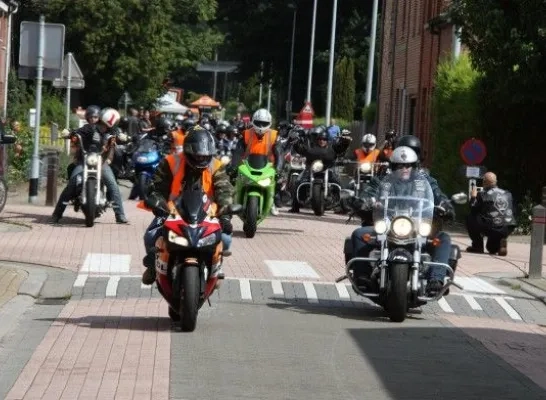 MTC The Walkers Rijmenam Bonheiden memory ride benefiet Den Eddy overleden leden goed doel credit MTC The Walkers