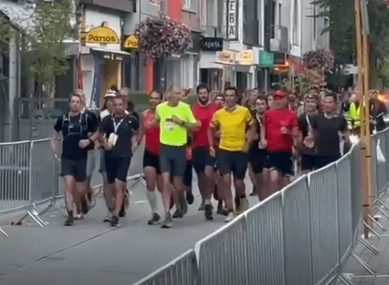 Dodentocht lopers eerste aankomers