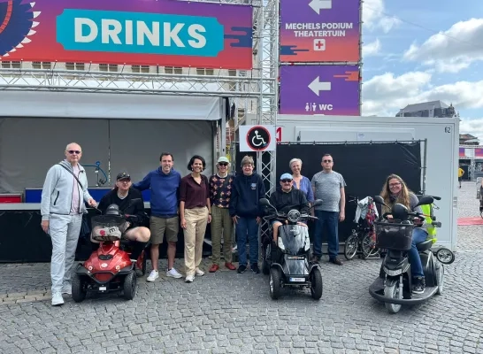 toegankelijkheid andersvaliden Maanrock Mechelen rolstoel gebarentaal festival