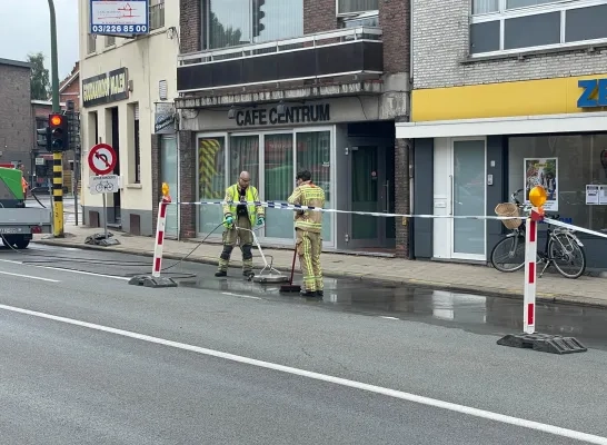 oliespoor Nijlen Centrum fietsers vallen olie verkeer