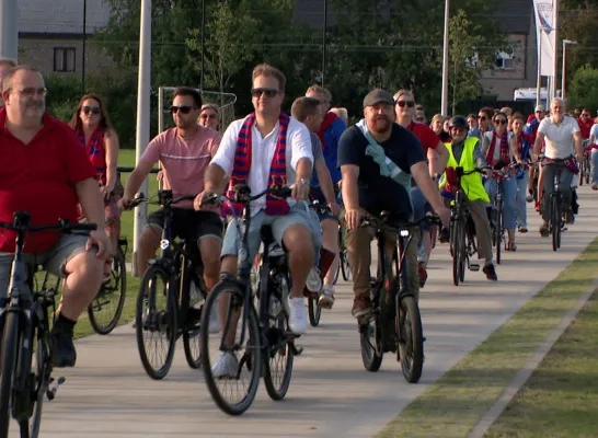 Met de fiets naar dé derby van groot Nijlen