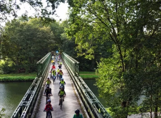 Kogeka Geel Kasterlee naar Bobbejaanland