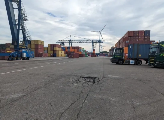 Open Bedrijvendag BCTN Meerhout containerterminal