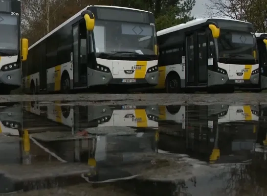 De Lijn bus stelplaats westerlo