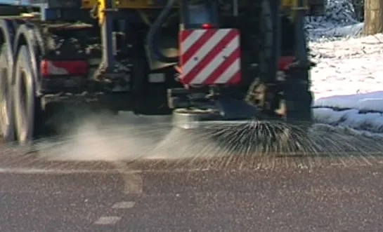 strooiwagen vriezen gladde wegen