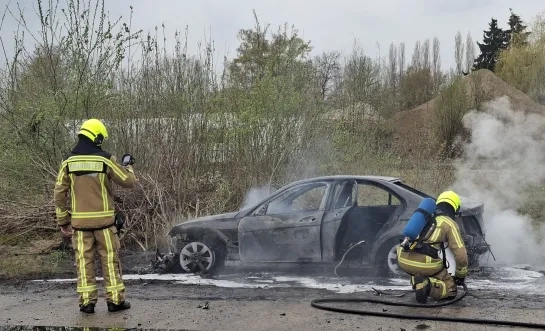Auto uitgebrand Meerhout