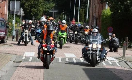 MTC The Walkers Rijmenam Bonheiden memory ride benefiet Den Eddy overleden leden goed doel credit MTC The Walkers