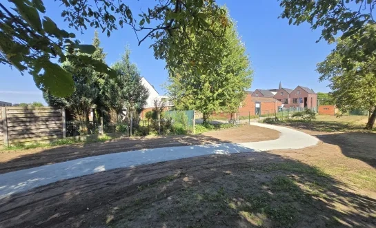 fietsdoorsteek spoorweglei kerkeblokken centrum school woonzorgcentrum Nijlen