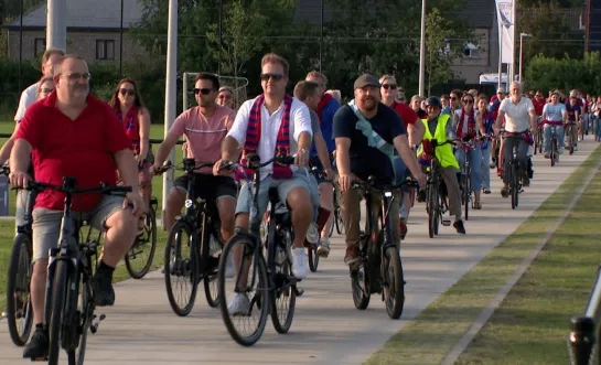 Met de fiets naar dé derby van groot Nijlen