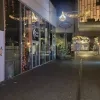 Centrum Turnhout opgeschrikt door luide knal: raam horecazaak raakt zwaar beschadigd