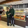 Frituur Eel Lekker uit Ravels wil wereldrecord frieten bakken breken met acht dagen durend dorpsfeest