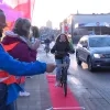 Rode loper fietsers vaartstraat Balen actie PVDA