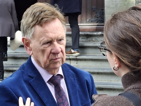 Koen Crucke begrafenis Margriet